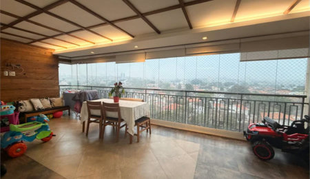 Apartamento à venda com 4 quartos, sendo 3 suítes,  em Campo Grande, São Paulo, SP