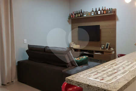 Apartamento à Venda no Edifício Princesa Isabel - São Carlos/SP