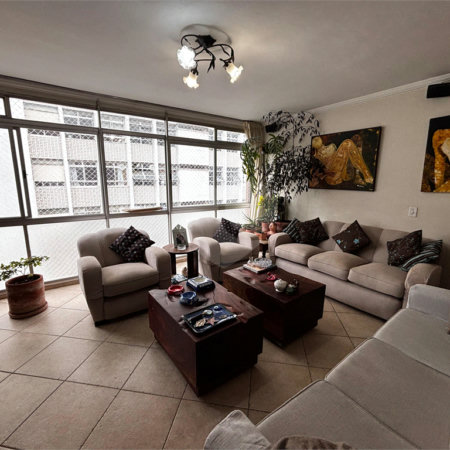 APARTAMENTO BAIRRO PARAÍSO COM 146 M² ÚTEIS - 2 VAGAS.