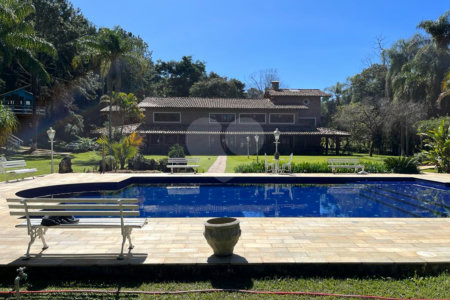 Lindo sítio a venda em Itatiba REF 968157