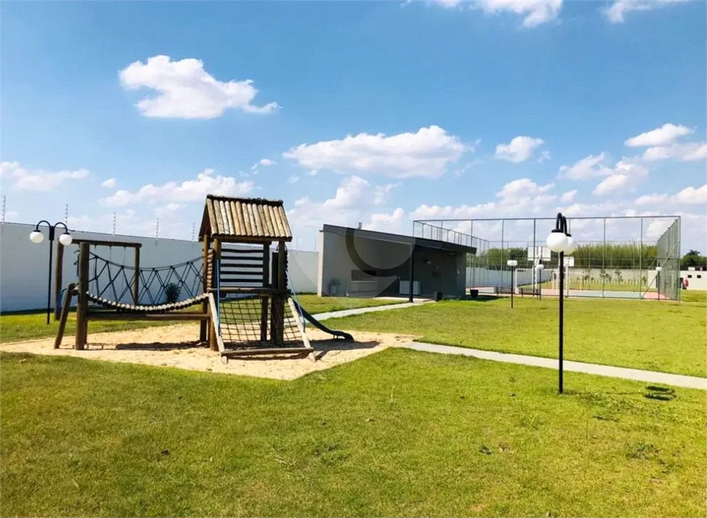 Casa térrea nova à venda no Condomínio Residencial Ágape, localizado no bairro Campestre - Piracicaba/SP.