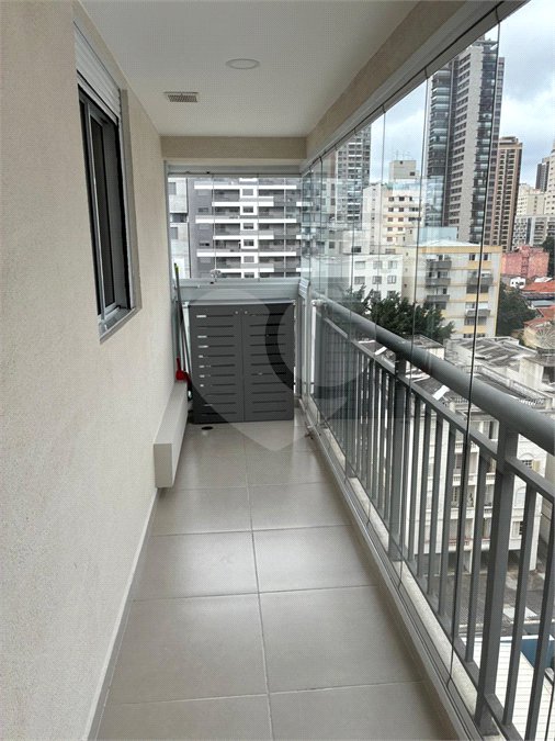 Apartamento para locação na Pompéia | 52 m² | 2 dormitórios (1 suíte) | 1 vaga