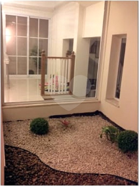 Casa à venda na Saúde c/293m2 - 4 Suítes/4 Salas/3 Vagas na garagem