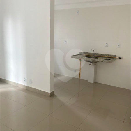 Lindo apartamento no Parque das Oliveiras
