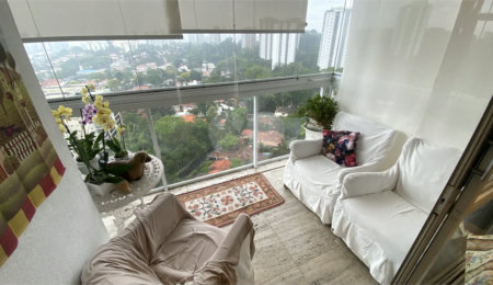 Apartamento à venda com 4 quartos, sendo 1 suíte,  em Alto da Boa Vista, São Paulo, SP
