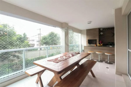Apartamento na Mooca com 204m² amplo à venda 3 quartos, sendo 3 suítes, e 4 vagas