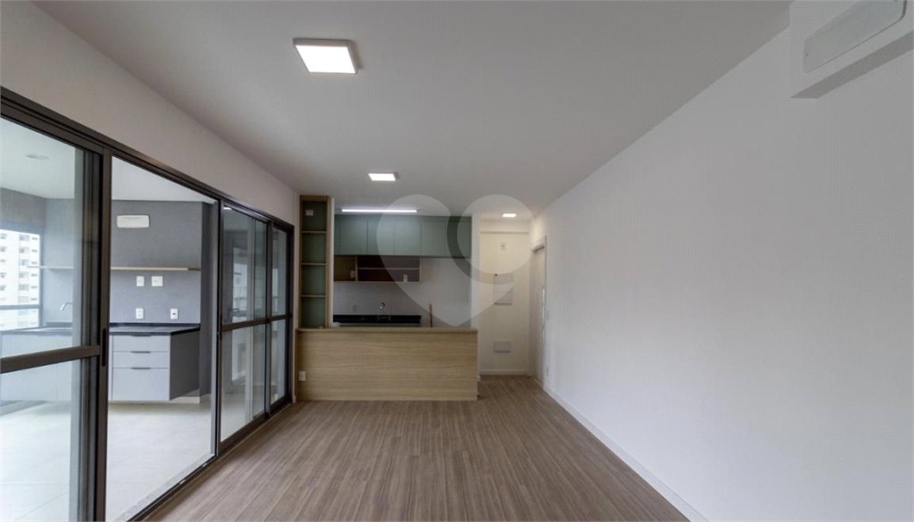 Apartamento à venda ou para alugar com 2 suítes em Vila Olímpia, São Paulo, SP