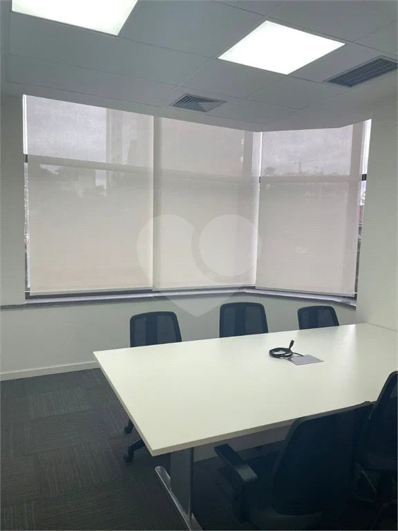 Conjunto comercial para locação no Brooklin 586 m² 10 vagas de garagem