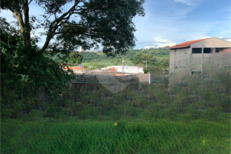Terreno Residencial no Aracy