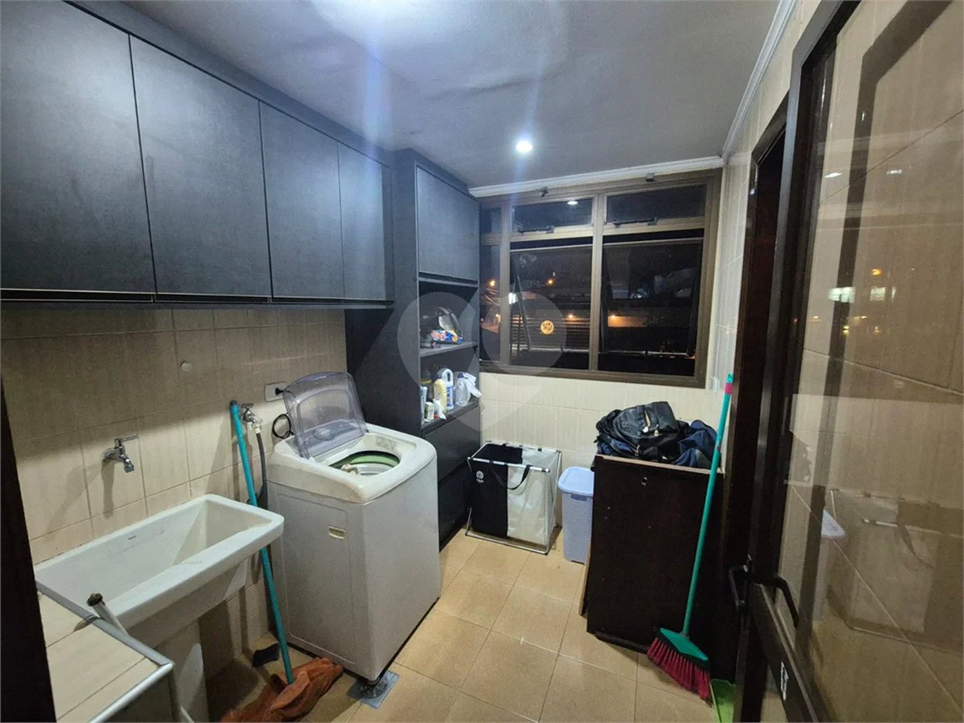 Apartamento central com 3 quartos em Santa Bárbara D´Oeste - SP.