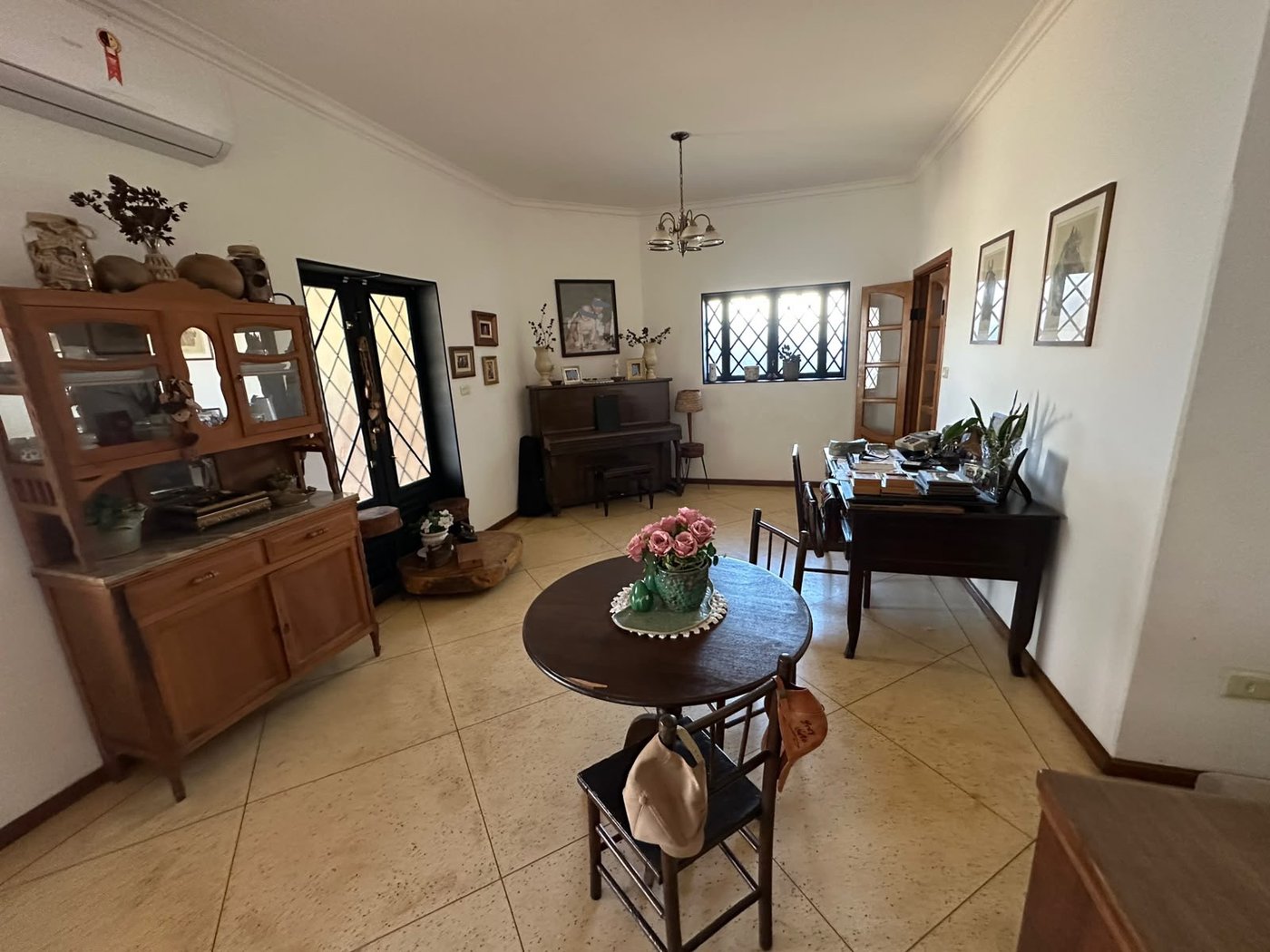Casa para alugar com 4 suítes em São Carlos, Três Lagoas, MS
