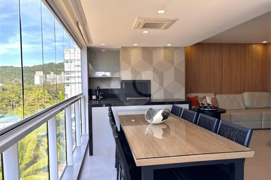 Apartamento à venda com 4 quartos, sendo 3 suítes,  em Riviera de São Lourenço, Bertioga, SP