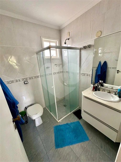 Casa de Alto Padrão à Venda no Parque dos Pássaros – 350 m²