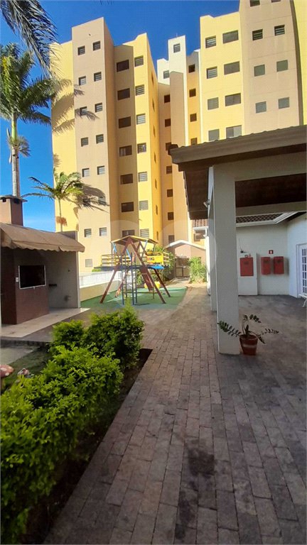 Apartamento no bairro Jardim Califórnia, em Jacareí-SP