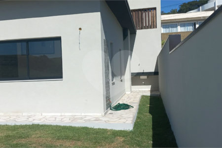 Casa Condomínio Santa Isabel em Louveira