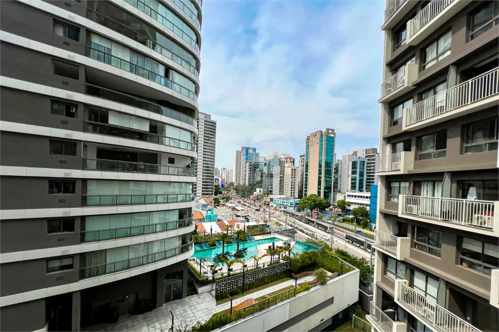 Studio Mobiliado na Vila Nova Conceição – Conforto e Estilo em 27m²!