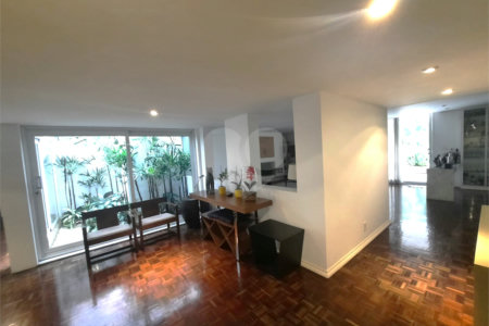 Casa para alugar com 4 quartos, sendo 2 suítes,  em Alto da Boa Vista, São Paulo, SP