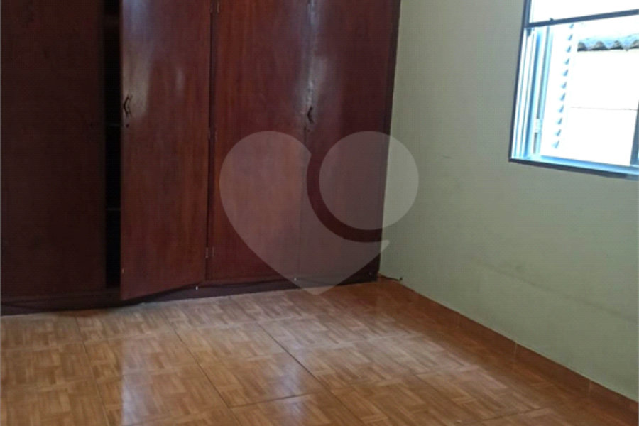 Jardim São Paulo apartamento à venda ao lado do Metrô apenas 2 quarteirões abaixo do preço!