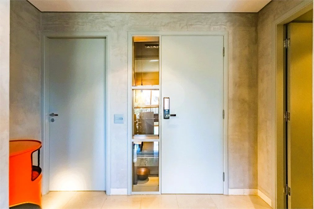 Vila Clementino - Apartamento reformado | 186 m² | 3 suítes | 3 vagas livres