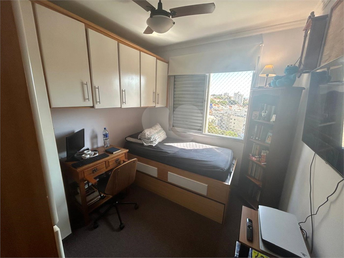 Apartamento de 70m² com 2 dormitórios e 1 vaga.