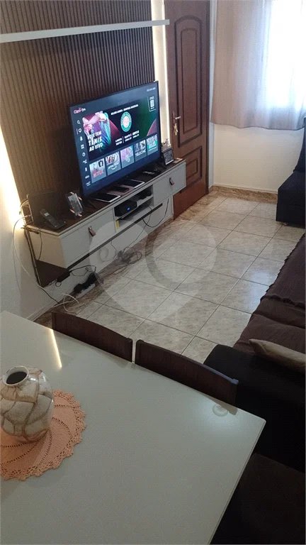 Apartamento com 80m² , 2 dormitórios , sendo 1 suíte , 1 vaga , à venda na Vila Tibiriça , em Santo André.