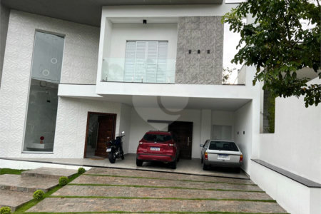 Casa a venda 4 Quartos 3 Suites Mosaico Essence em Cesar de Souza - Mogi das Cruzes.