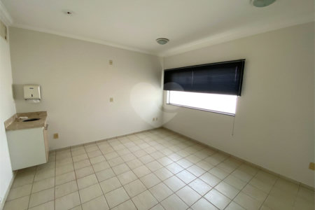 Casa comercial a venda perto da Santa Casa