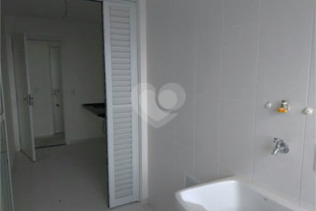 Apartamento na Mooca com 91m² , 650 metros da estação Belém,3 dormitórios,1 suíte,1 Vaga.