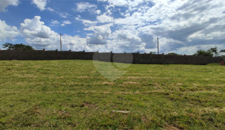 Terreno à venda no condomínio Residencial Villeneuve, São Carlos - SP