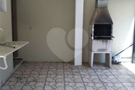 Casa com salão comercial para venda no Jardim Cruzeiro do Sul
