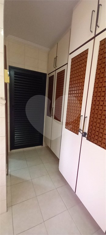 Apartamento à Venda em Mirandópolis com 4 Dormitórios, 2 Suítes e 4 Vagas