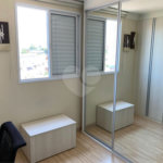 Apartamento de 70m2 com 3 dorms, 2 banheiros, 1 suíte, 1 vaga. Estuda permuta.