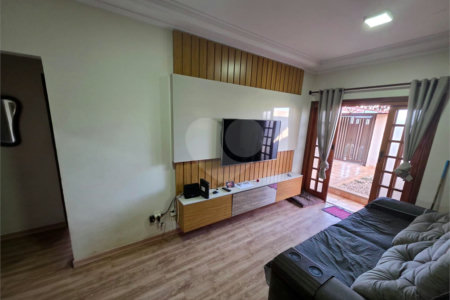 Casa 2 quartos 1 suíte