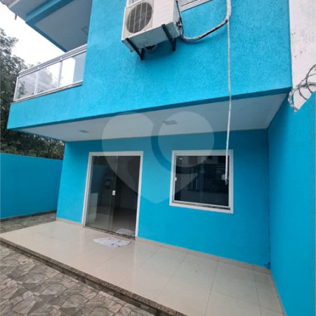 CASA À VENDA COM 2 QUARTOS COM SUÍTE, 200 M² NO BAIRRO MIRELA- CAMPO GRANDE - RIO DE JANEIRO