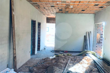 Imóvel em construção bem localizado