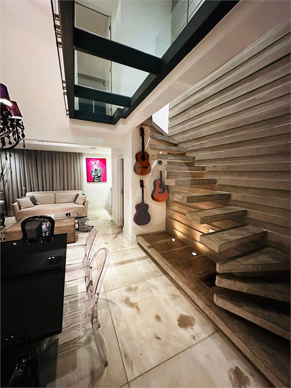 Apto duplex 120 m² a venda e locação no Paraiso com 2 suítes , 2 banheiros , lavabo e 2 vagas