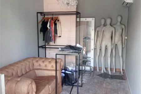 Prédio Comercial e Residencial à Venda — Residencial Burck - Louveira - SP