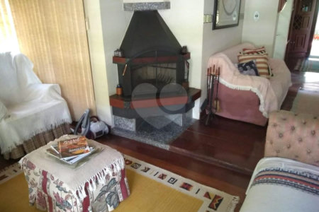 Chácara Condomínio Horto Ivan, LINDA!!! Atibaia, SP. 7.200m² A/T PORTA FECHADA