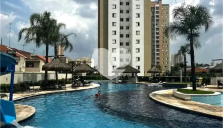 Apartamento à venda com 3 quartos, sendo 1 suíte,  em Mooca, São Paulo, SP