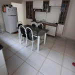 Casa Térrea com 2 dormitórios.