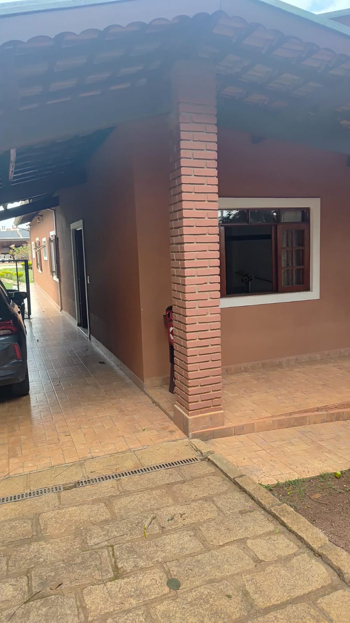 Casa à venda com 3 quartos, sendo 2 suítes, no condomínio Cafezal VI, Itupeva - SP