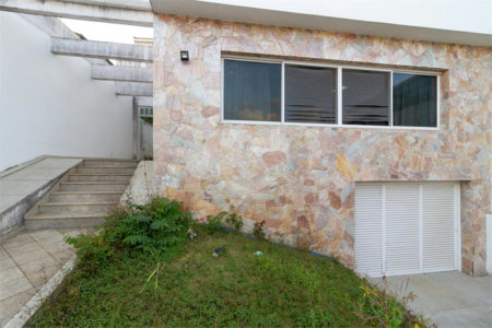 Casa Sobrado à venda com 342 m², 3 dormitórios, sendo 2 suítes, 4 vagas na Vila Mariana - São Paulo.
