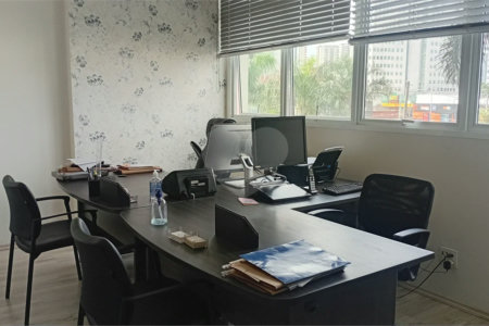 SALA COMERCIAL MOBILIADA PARA LOCAÇÃO NO DOMO BUSINESS | 39 m² | CENTRO – SÃO BERNARDO DO CAMPO/SP