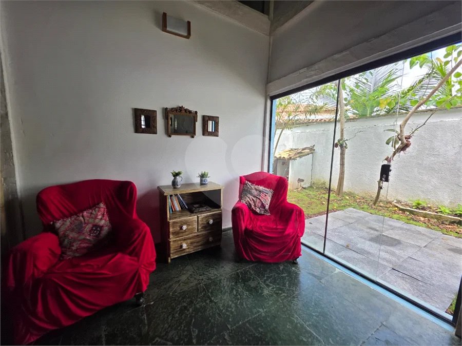 Pousada à Venda na Marina, Búzios – 14 Suítes com Potencial de Ampliação