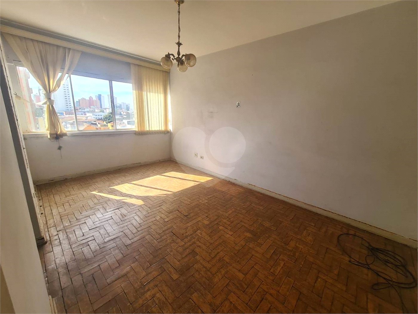 Apartamento no Condomínio Vila Rica.