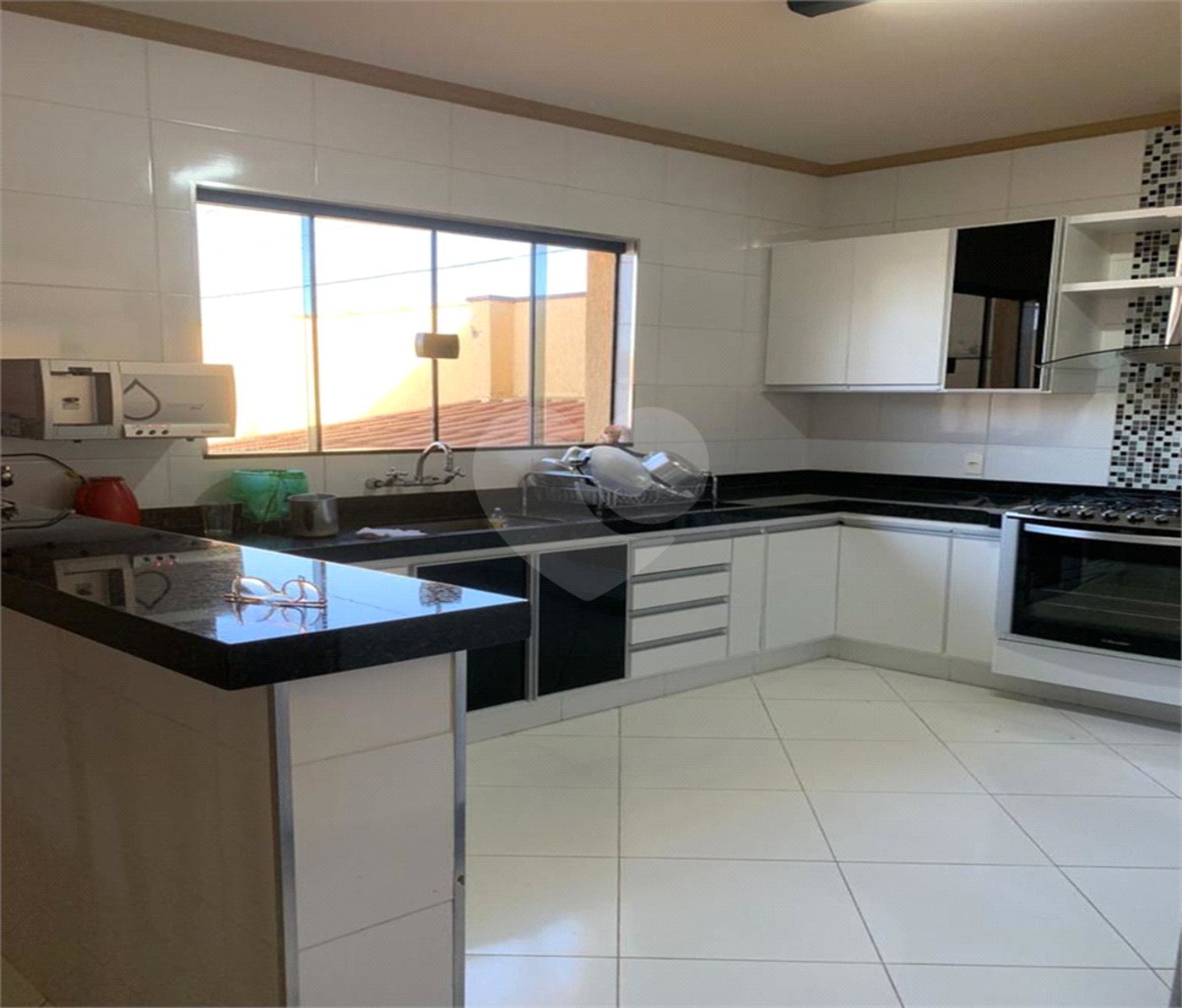 Casa à venda com 4 quartos, sendo 1 suíte, em Jardim Cruzeiro do Sul, São Carlos, SP