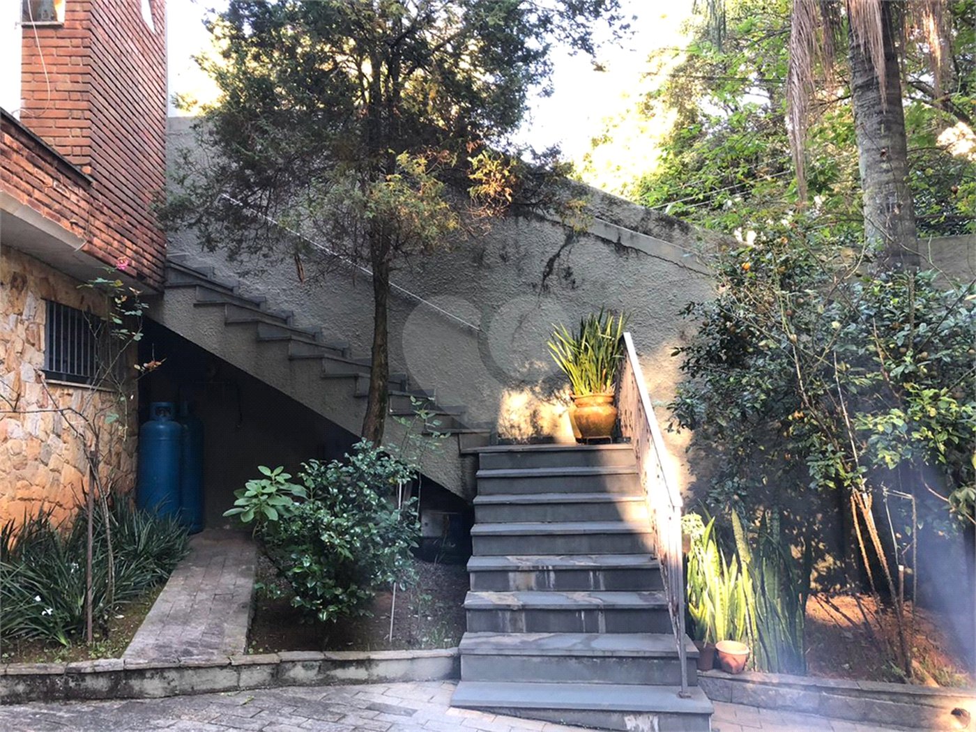 Casa Térrea Assobradada Barro branco 4 dorms 7 vagas