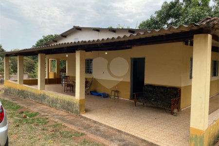 Chácara Parque Itaipu 3 quartos.