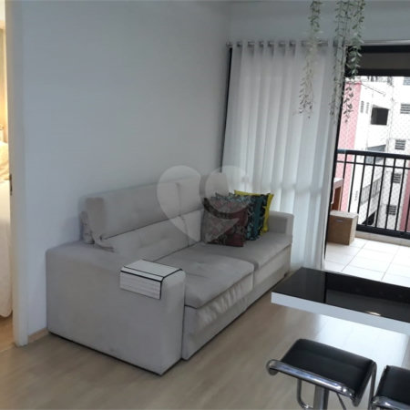 Apartamento à Venda na Bela Vista com 40 m2 de 1 Suíte em Andar Alto