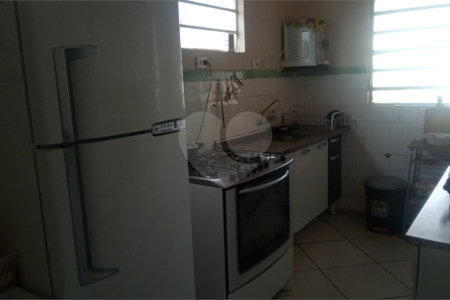 Bela casa No Santa Paula com um salão Comercial na frente.
